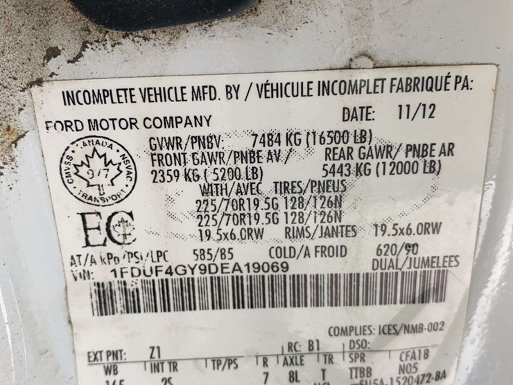 2013-ford-f450-image-15