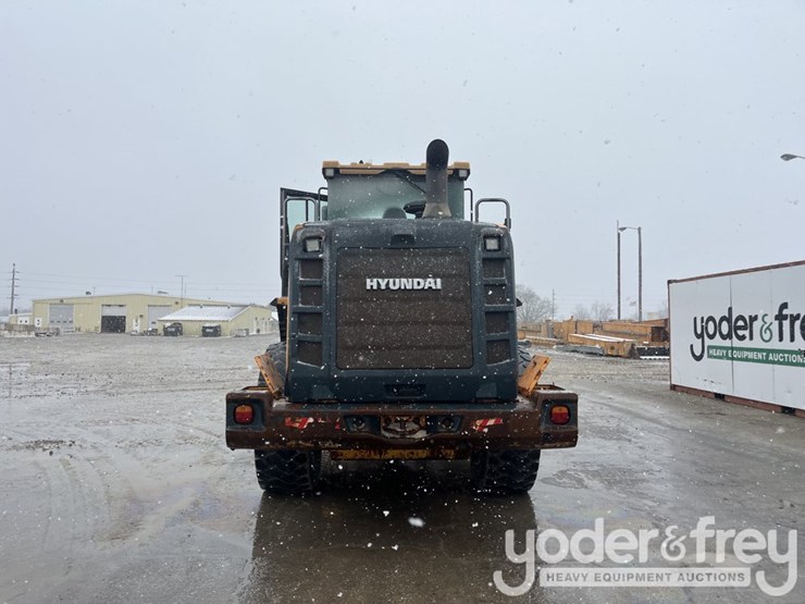 2016-hyundai-hl955-image-5