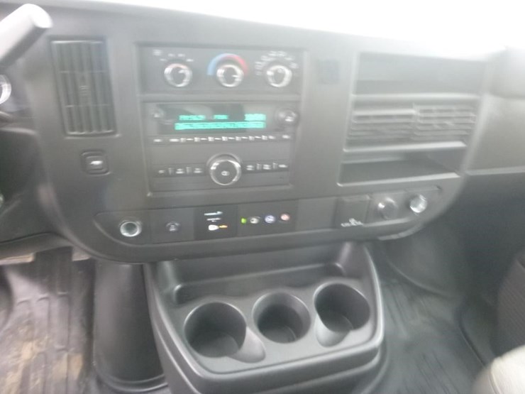 2023-gmc-3500-image-13