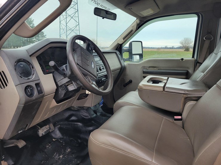 2008-ford-f450-image-16