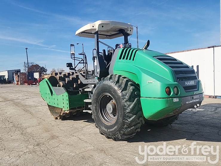 2014-hamm-h11i-image-3