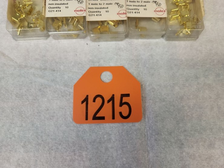 (5)-boxes-chair--1-male-to-2-male-non-insulated-connectors---tag-#1215-image-2