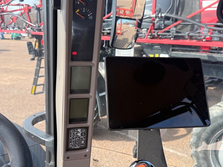 case-ih-145-image-49