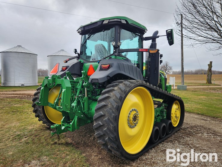 2022-john-deere-8rt-410-image-5