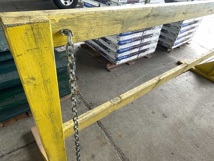 #2276-•-wooden-roof-entrance-safety-rail-image-3