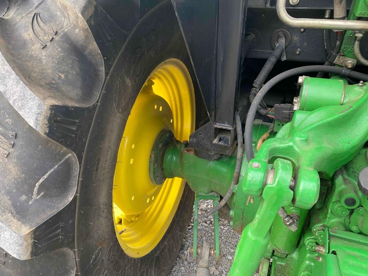 2013-john-deere-5085m-image-9