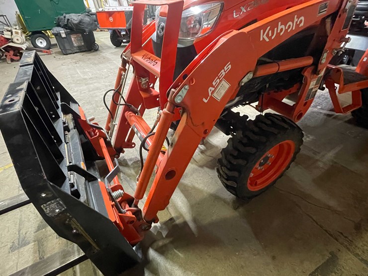 kubota-lx2610-image-11