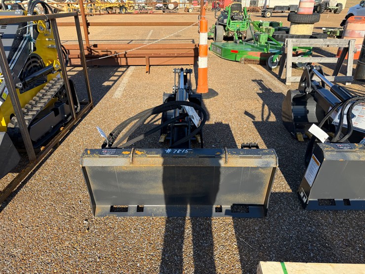 #7815-•-land-honor-big-arm-backhoe-for-skid-steer-image-2