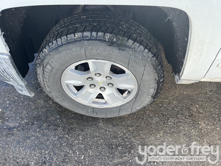 2015-chevrolet-silverado-1500-image-10