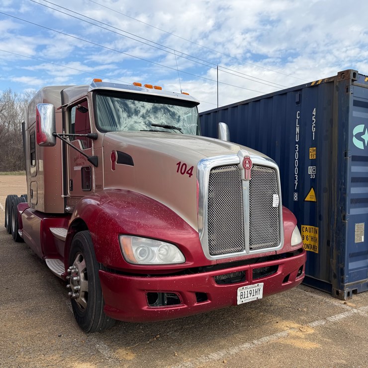 2014 KENWORTH T660