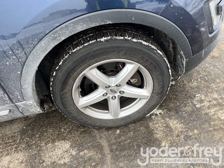 ford-explorer-xlt-image-9