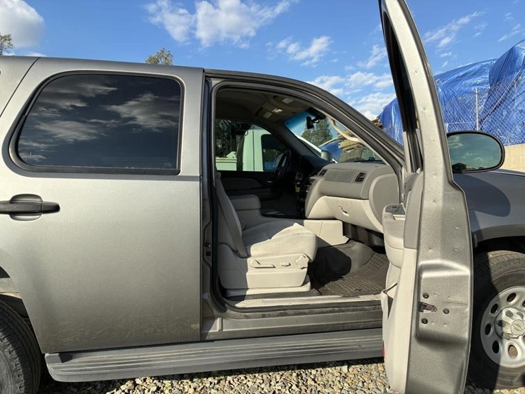 2008-chevrolet-tahoe-image-20