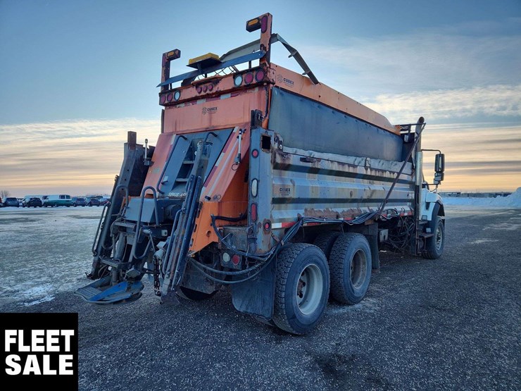 2009-international-workstar-7600-image-4