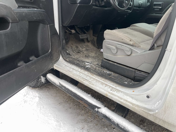 2017-chevrolet-2500-image-45