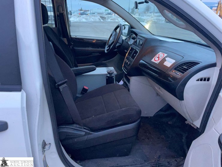 2012-ram-c/v-image-24