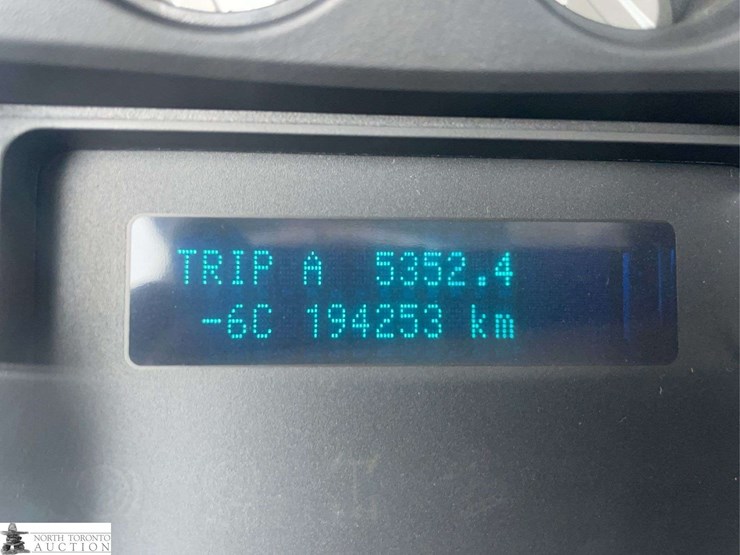 2012-ford-f350-image-15