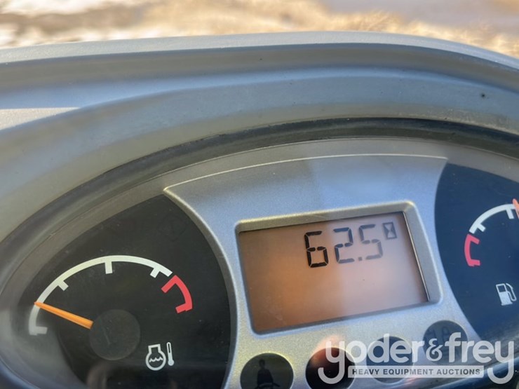 2022-bobcat-e20-image-35