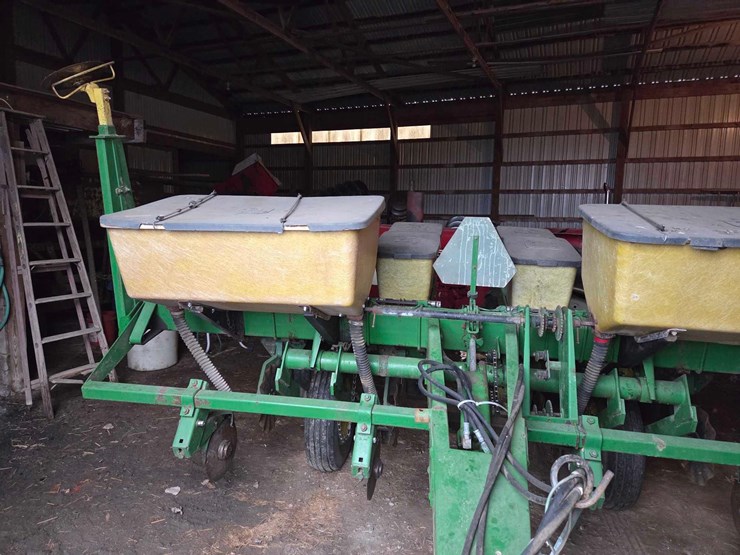 john-deere-7000-image-19