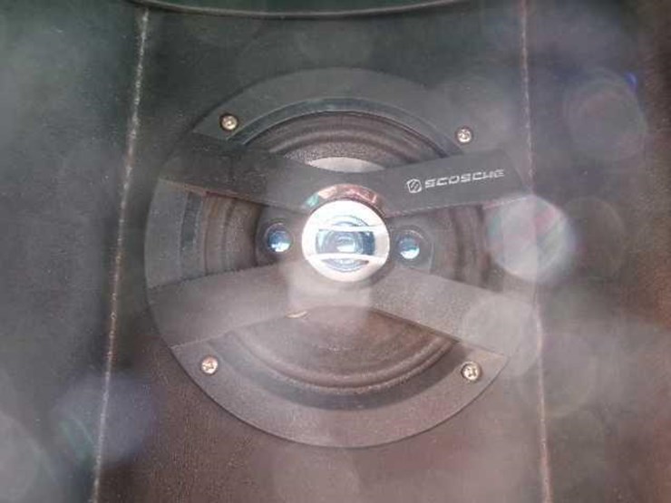 1988-peterbilt-379-image-9