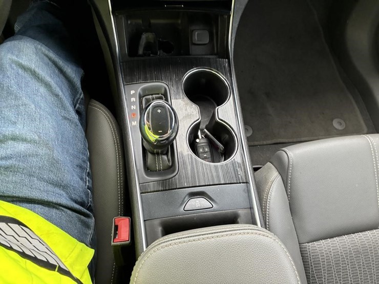 2019-chevrolet-impala-sedan-image-10