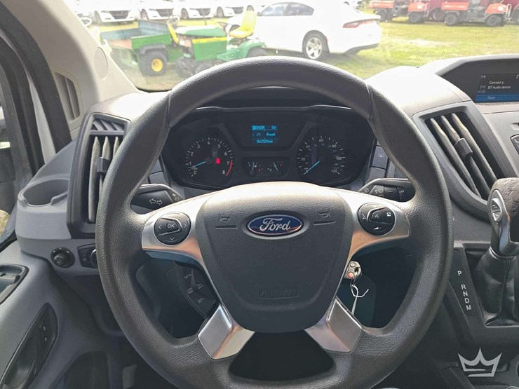 2018-ford-transit-image-36