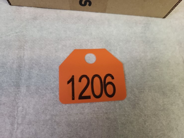 (15)-schurter-4-amp-240-volt-single-phase-breakers---tag-#1206-image-2