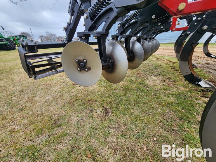 2022-case-ih-2022-image-19