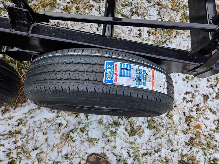 32'-2025-ez-haul-hay-handler-hay-trailer-image-5