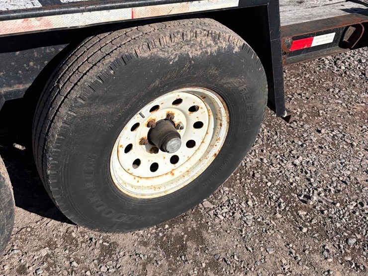 2007-contrail-skid-steer-trailer-image-7