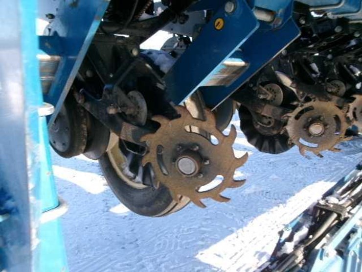 2013-kinze-3600-image-31
