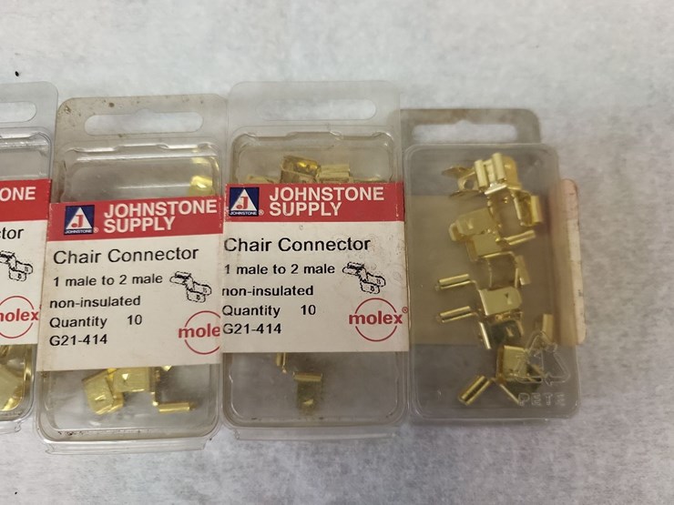 (5)-boxes-chair--1-male-to-2-male-non-insulated-connectors---tag-#1215-image-6