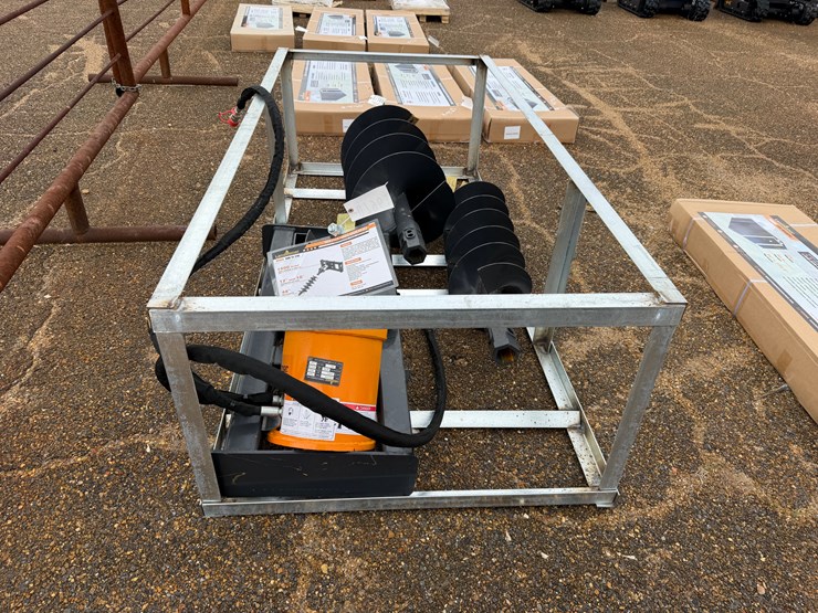 #7961-•-skid-steer-auger-drive-w/-12"-&-18"-augers-image-7