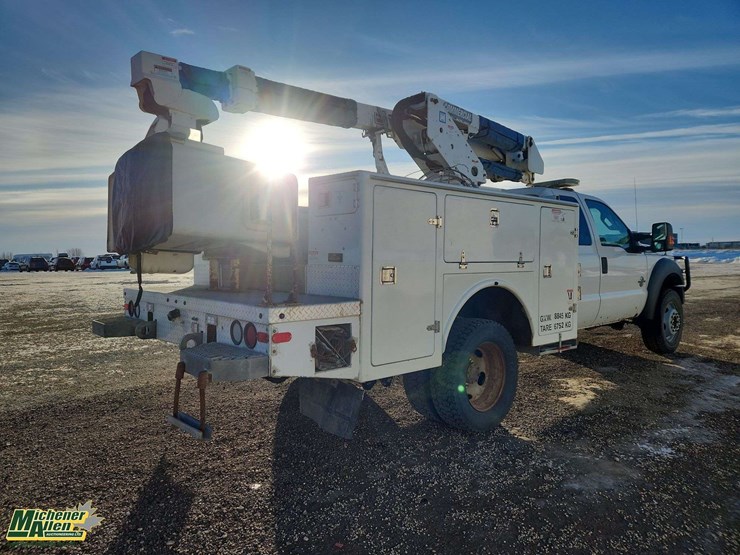 2012-ford-f550-image-4