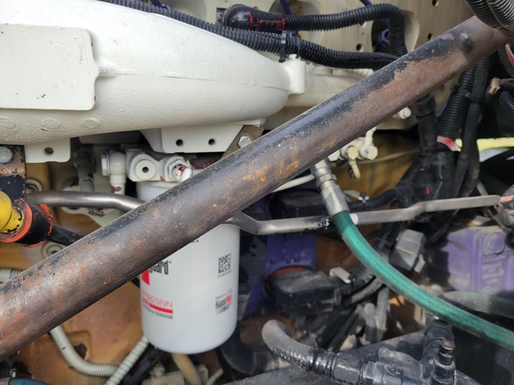 2012-kenworth-w900l-image-32