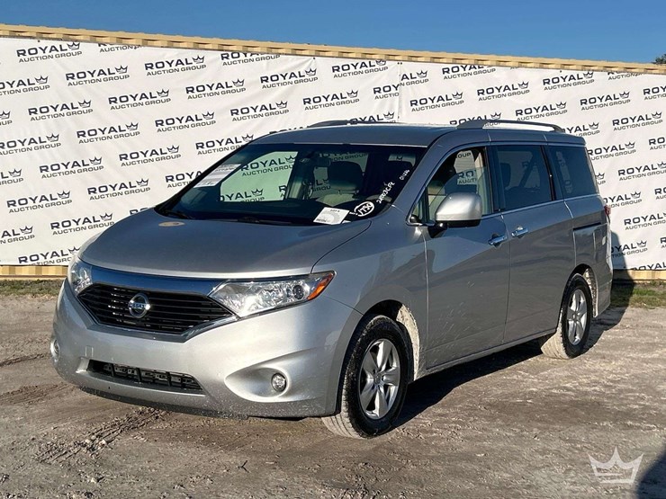 2017-nissan-quest-image-1