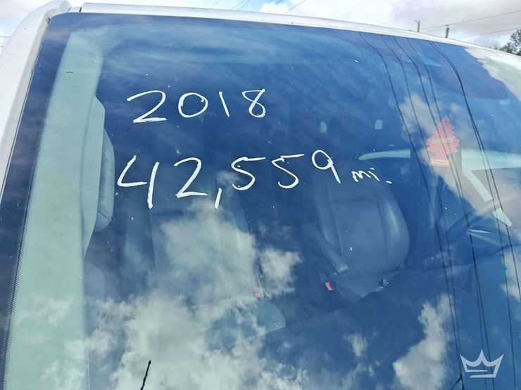 2018-ford-transit-image-39