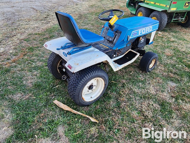 ford-tractor-image-5