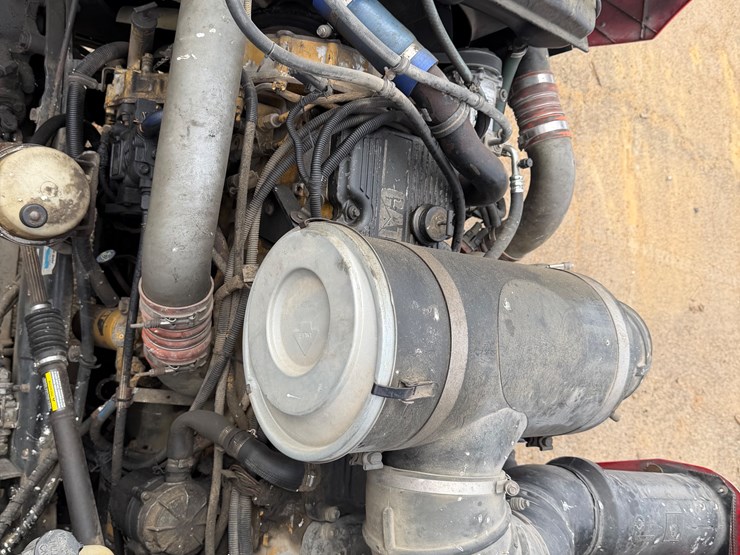 2007-kenworth-t600-image-17