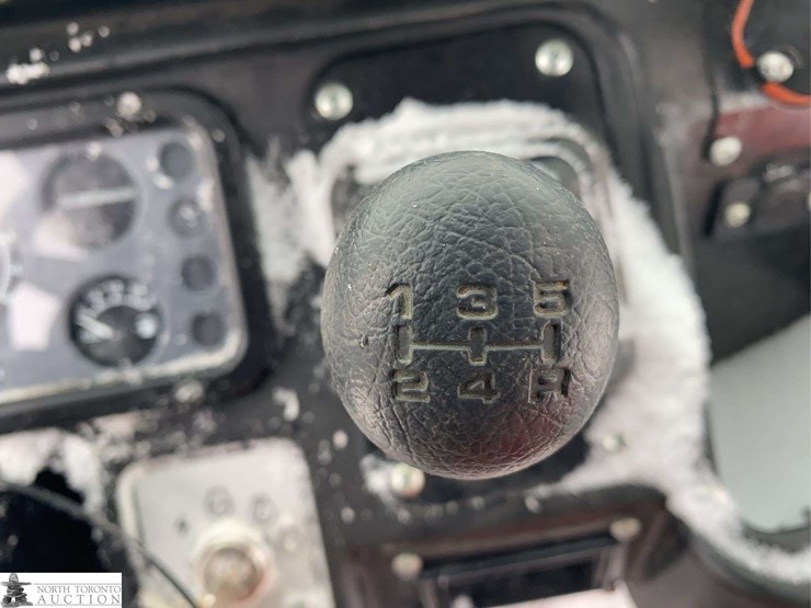 2010-jacobsen-cushman-ds175-image-13