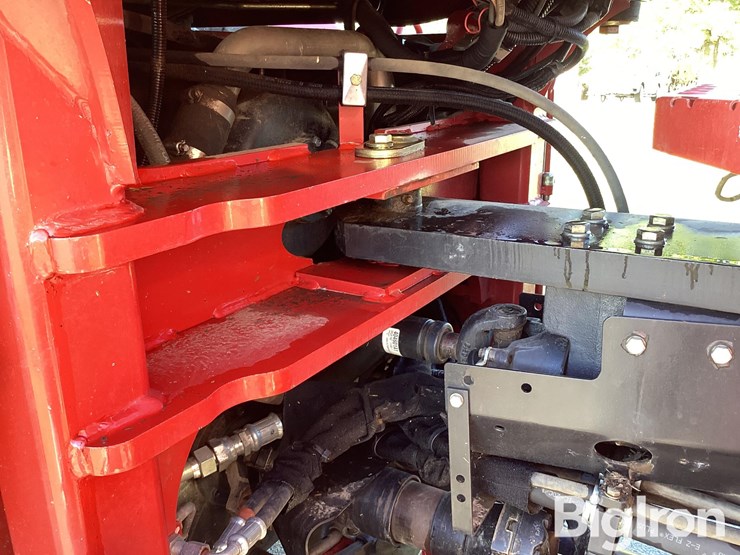 2010-case-ih-steiger-335-image-17