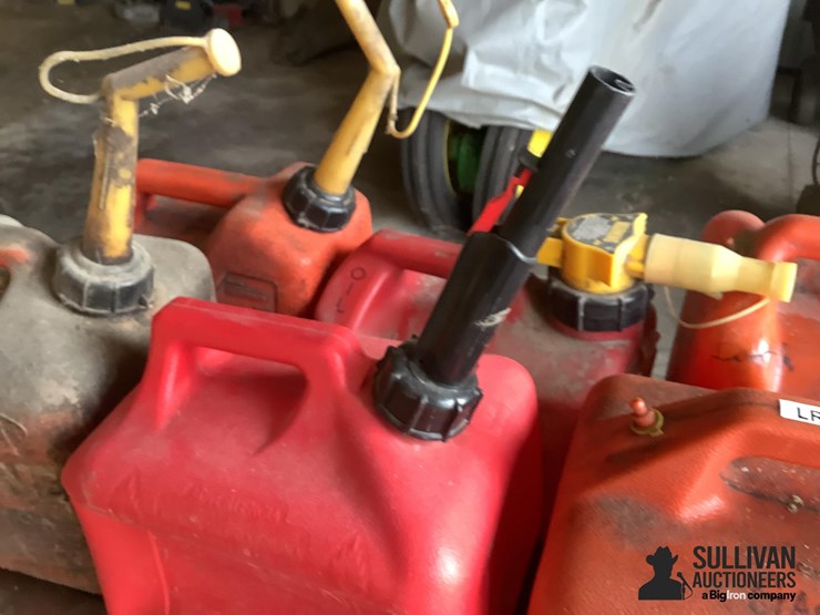 assorted-gas-jugs-image-6