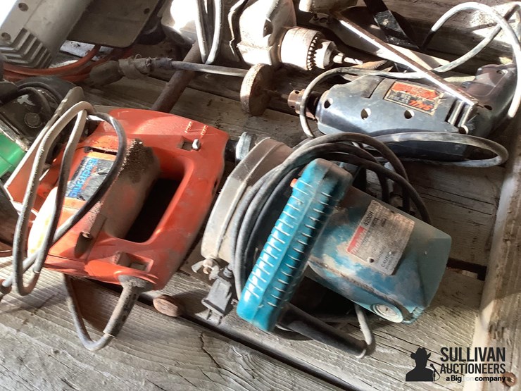 assorted-corded-power-tools-image-5