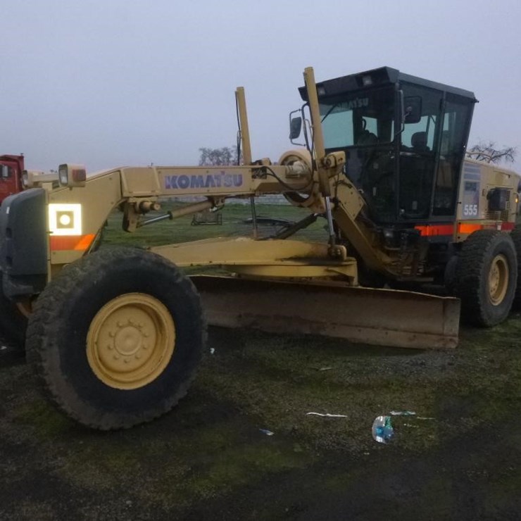 2006 KOMATSU GD555-3C