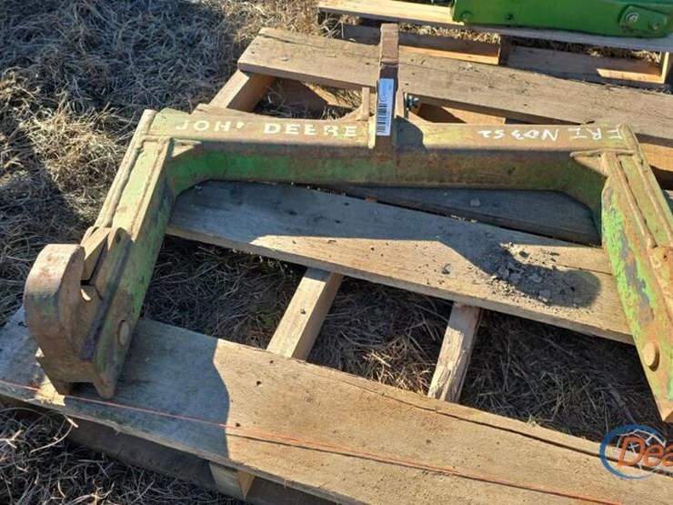 john-deere-c2-quick-hitch-image-1