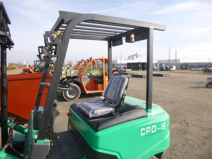 sdlool-d15-forklift-image-9