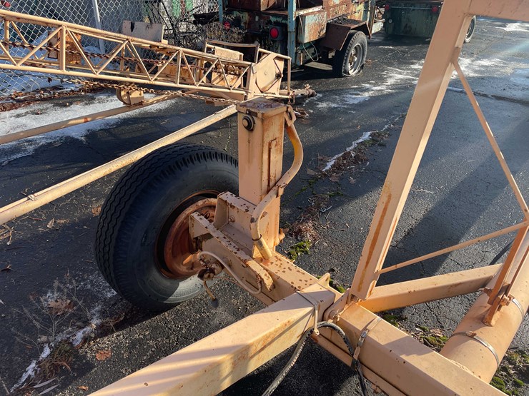 #2251-•-portable-conveyer-lift-image-37