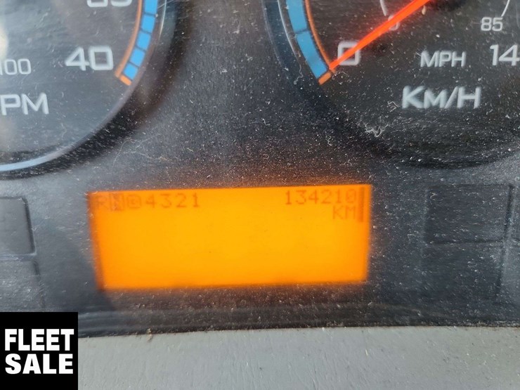 2009-international-durastar-4400-image-26