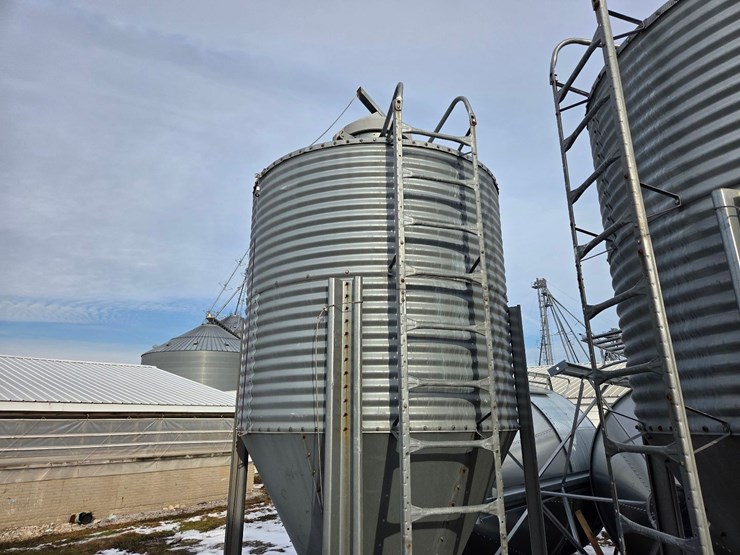 4-ton-hog-slat-feed-bin-#27-image-2