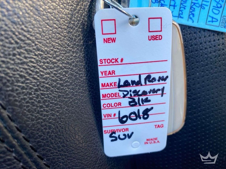 2016-land-rover-discovery-sport-4wd-suv-image-31