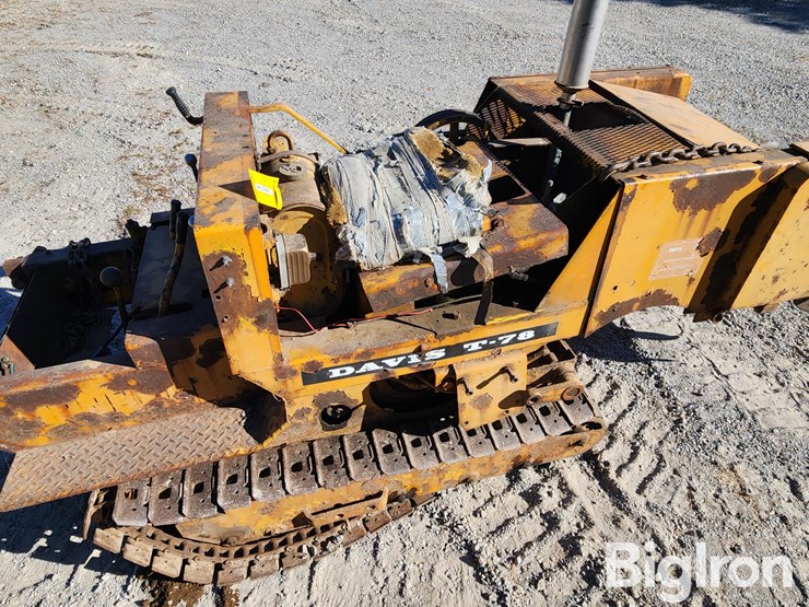 davis-t-78-crawler-trencher-image-9